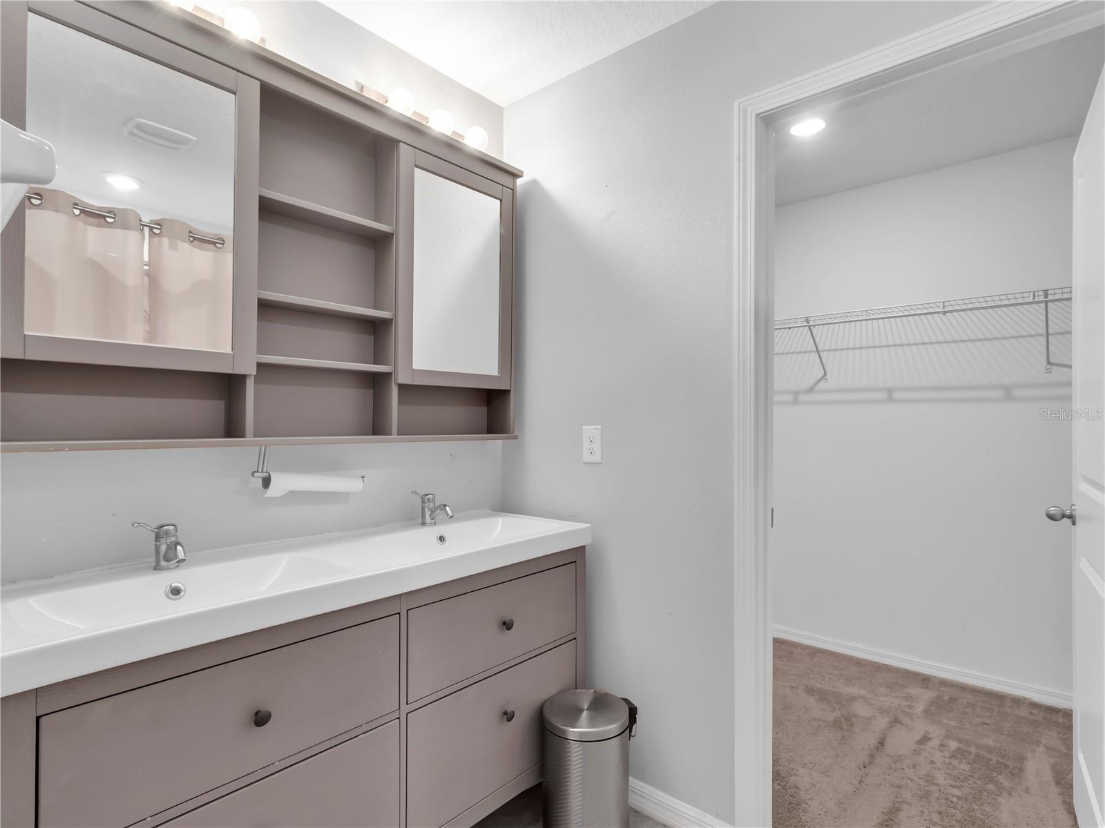 5025 BRICKWOOD RISE DR, WIMAUMA, FL, 33598