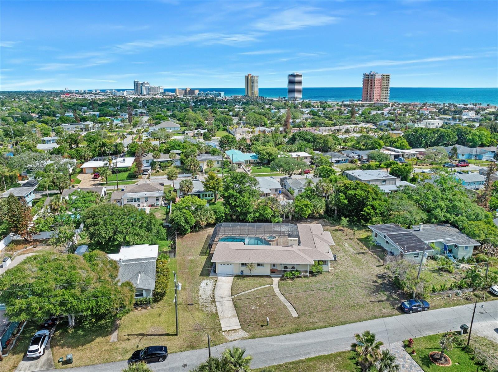 307 MANHATTAN AVE, DAYTONA BEACH, FL, 32118