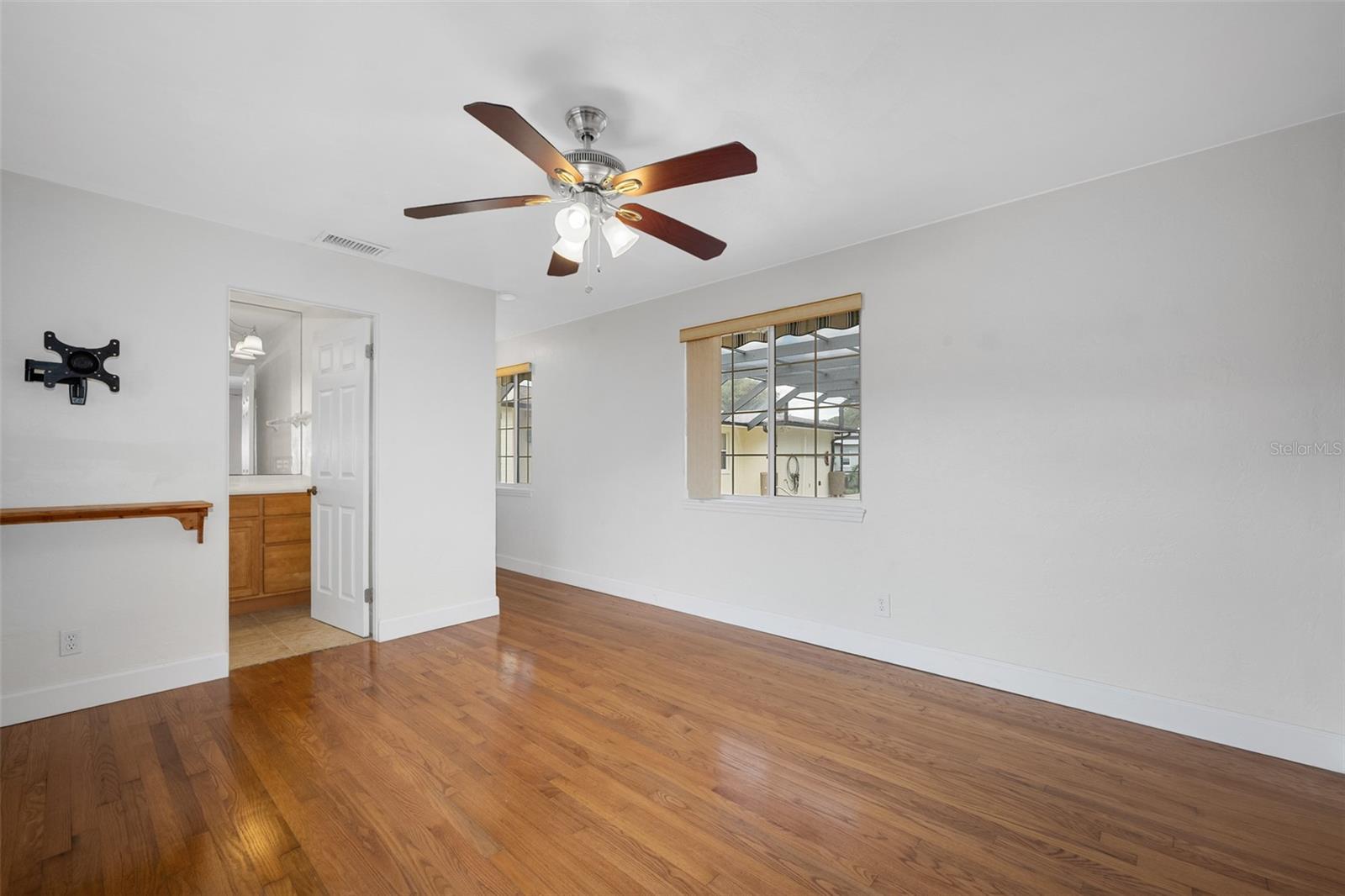 307 MANHATTAN AVE, DAYTONA BEACH, FL, 32118