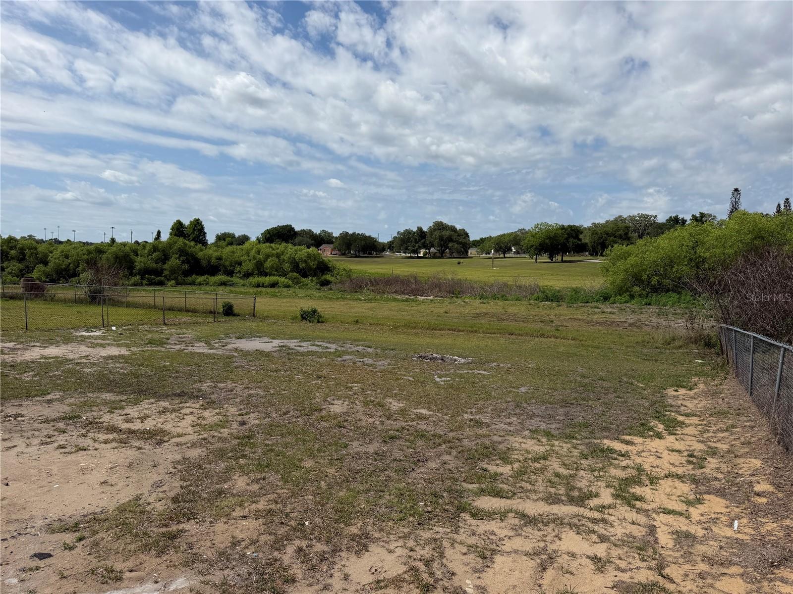 514 GREENBROUGH DR, LAKE WALES, FL, 33853