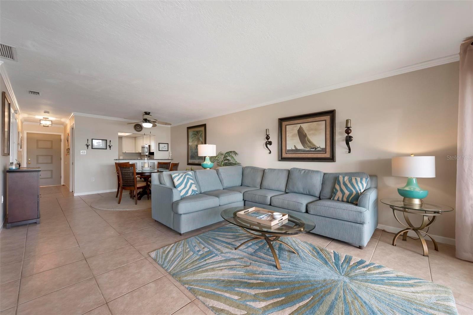 711 MANATEE AVE, HOLMES BEACH, FL, 34217