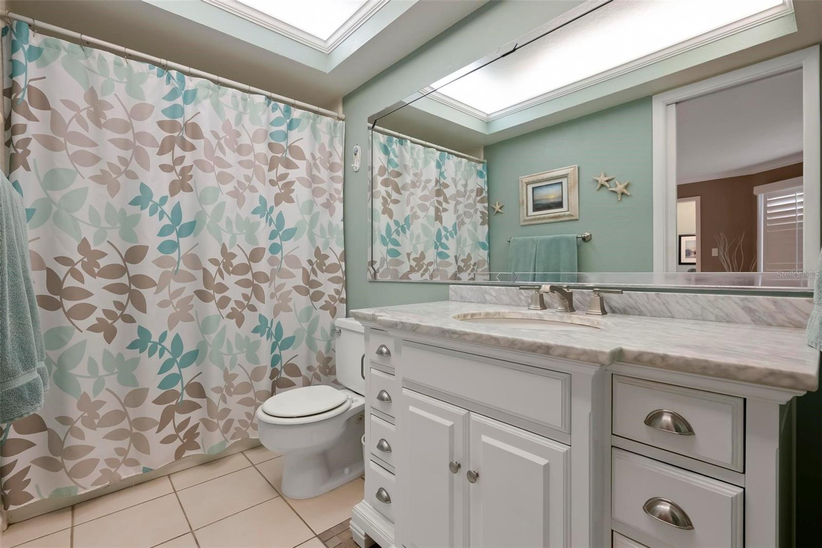 711 MANATEE AVE, HOLMES BEACH, FL, 34217