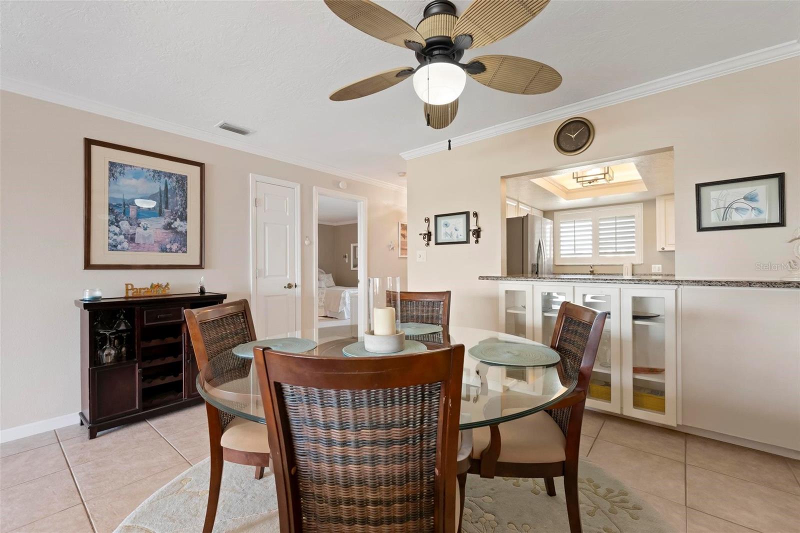 711 MANATEE AVE, HOLMES BEACH, FL, 34217