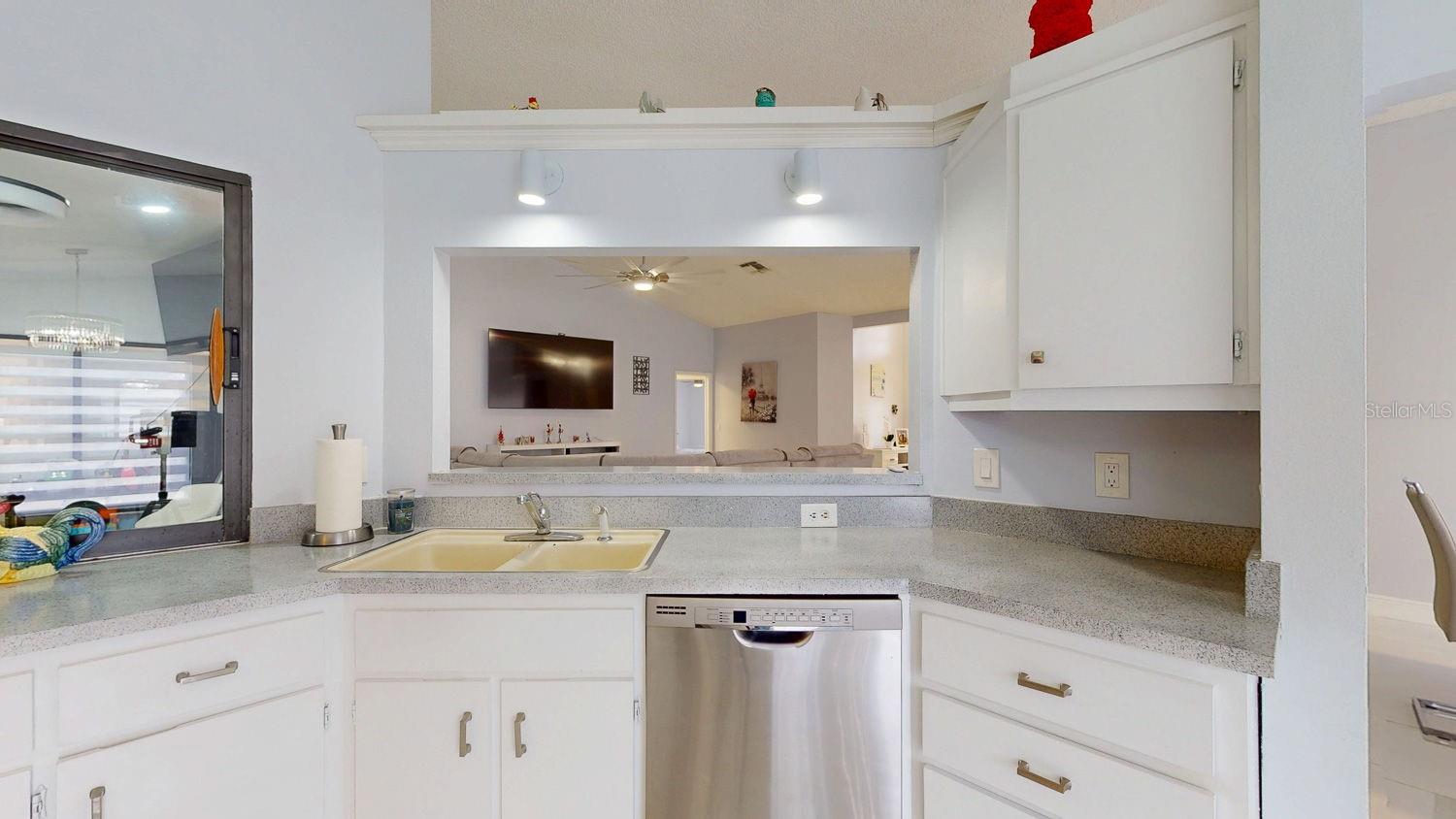 8141 GOLF CLUB CT, HUDSON, FL, 34667
