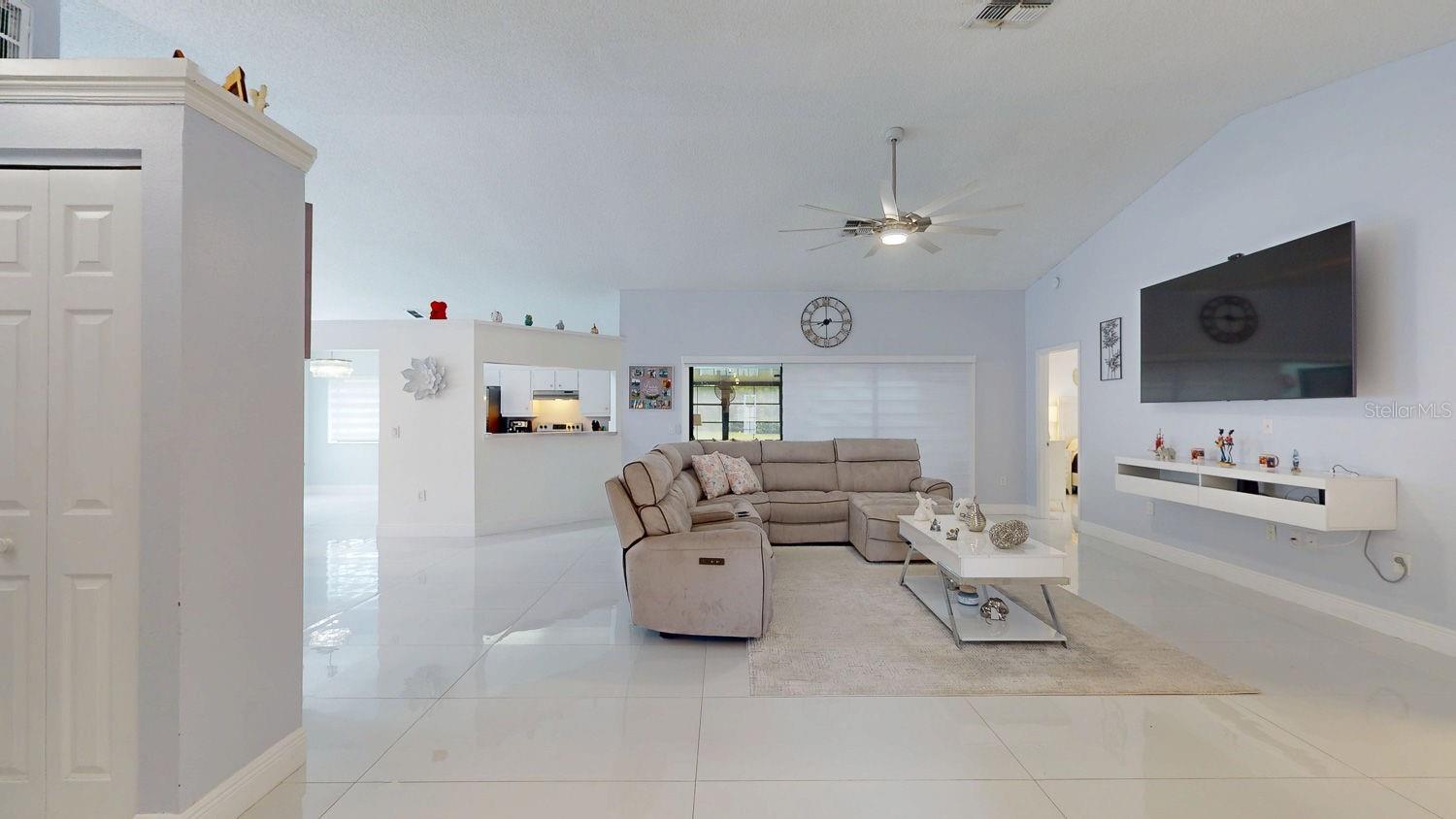 8141 GOLF CLUB CT, HUDSON, FL, 34667