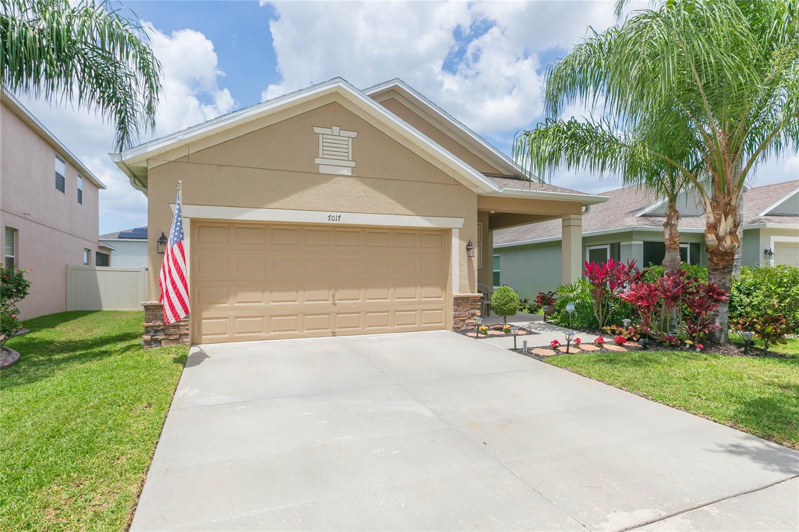 7017 FEATHER WOOD DR, SUN CITY CENTER, FL, 33573