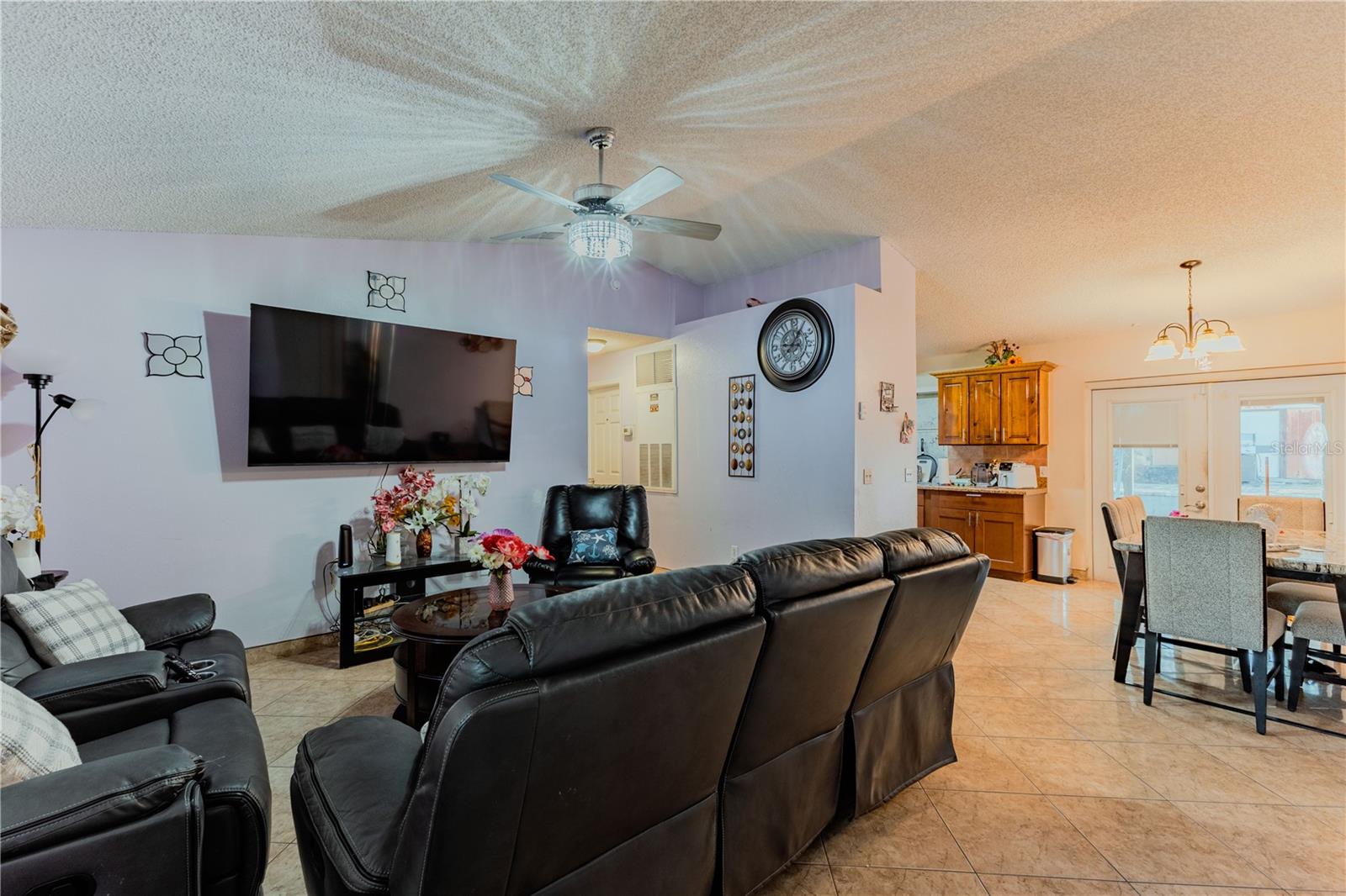 1240 CLARION CIR, DELTONA, FL, 32738