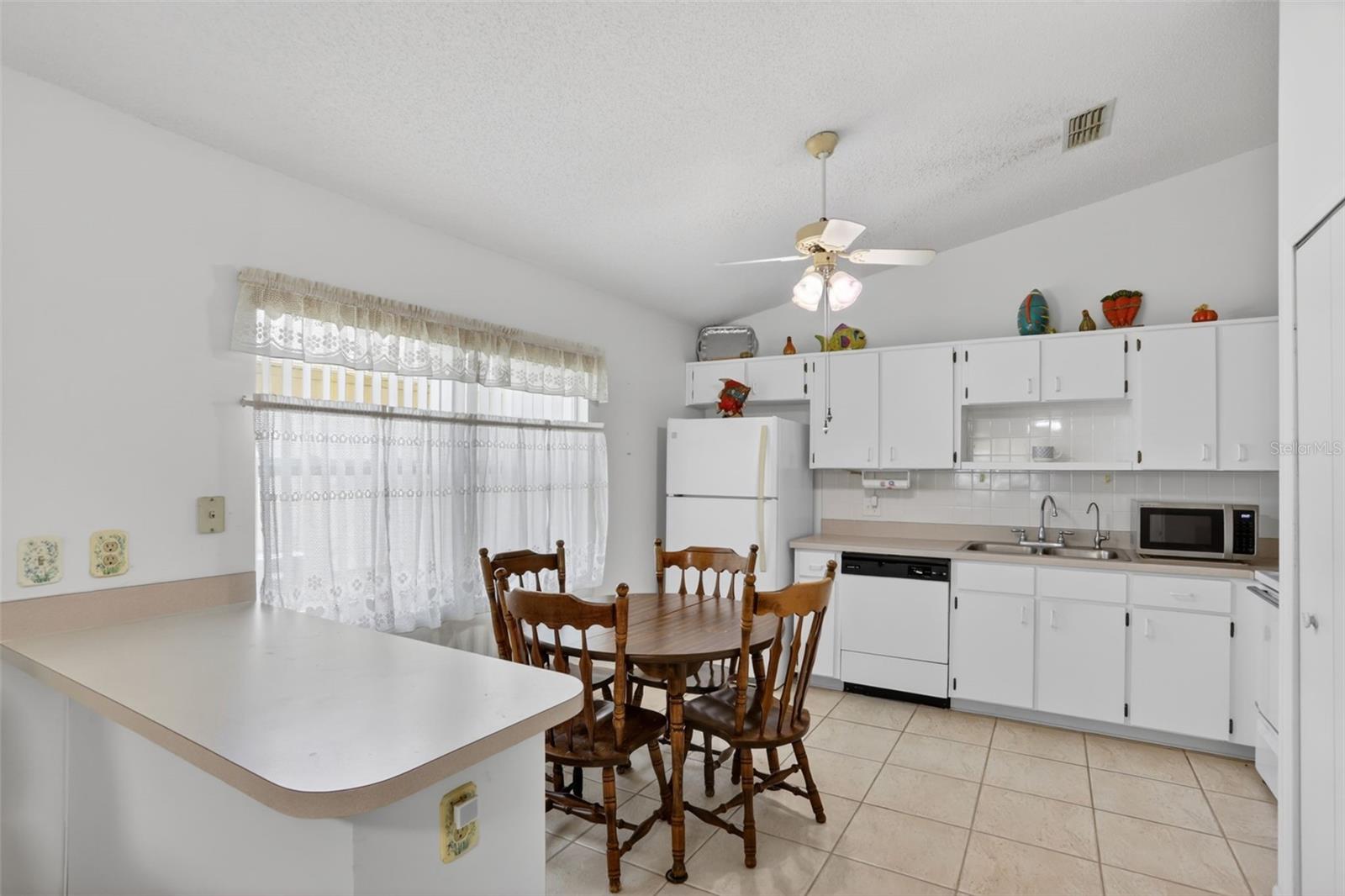 1956 GARWOOD DR, ORLANDO, FL, 32822