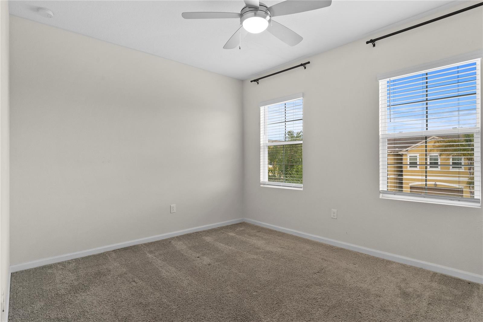 9812 RED EAGLE DR, ORLANDO, FL, 32825
