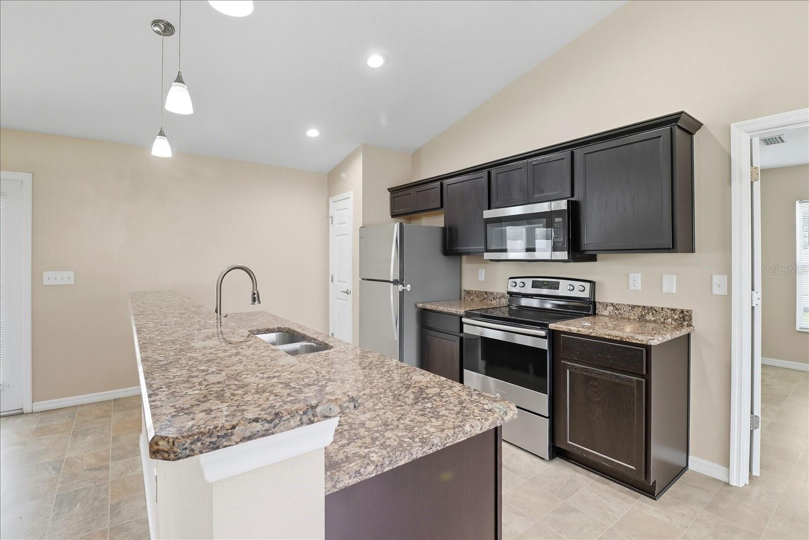1 PECAN COURSE CIR, OCALA, FL, 34472