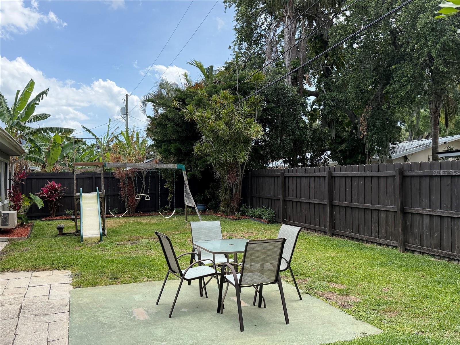 546 GERSHWIN DR, LARGO, FL, 33771