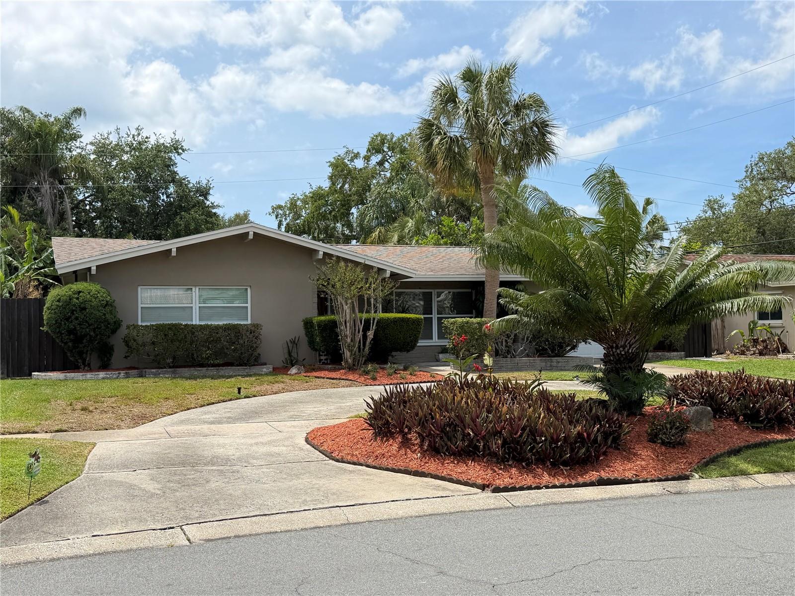 546 GERSHWIN DR, LARGO, FL, 33771