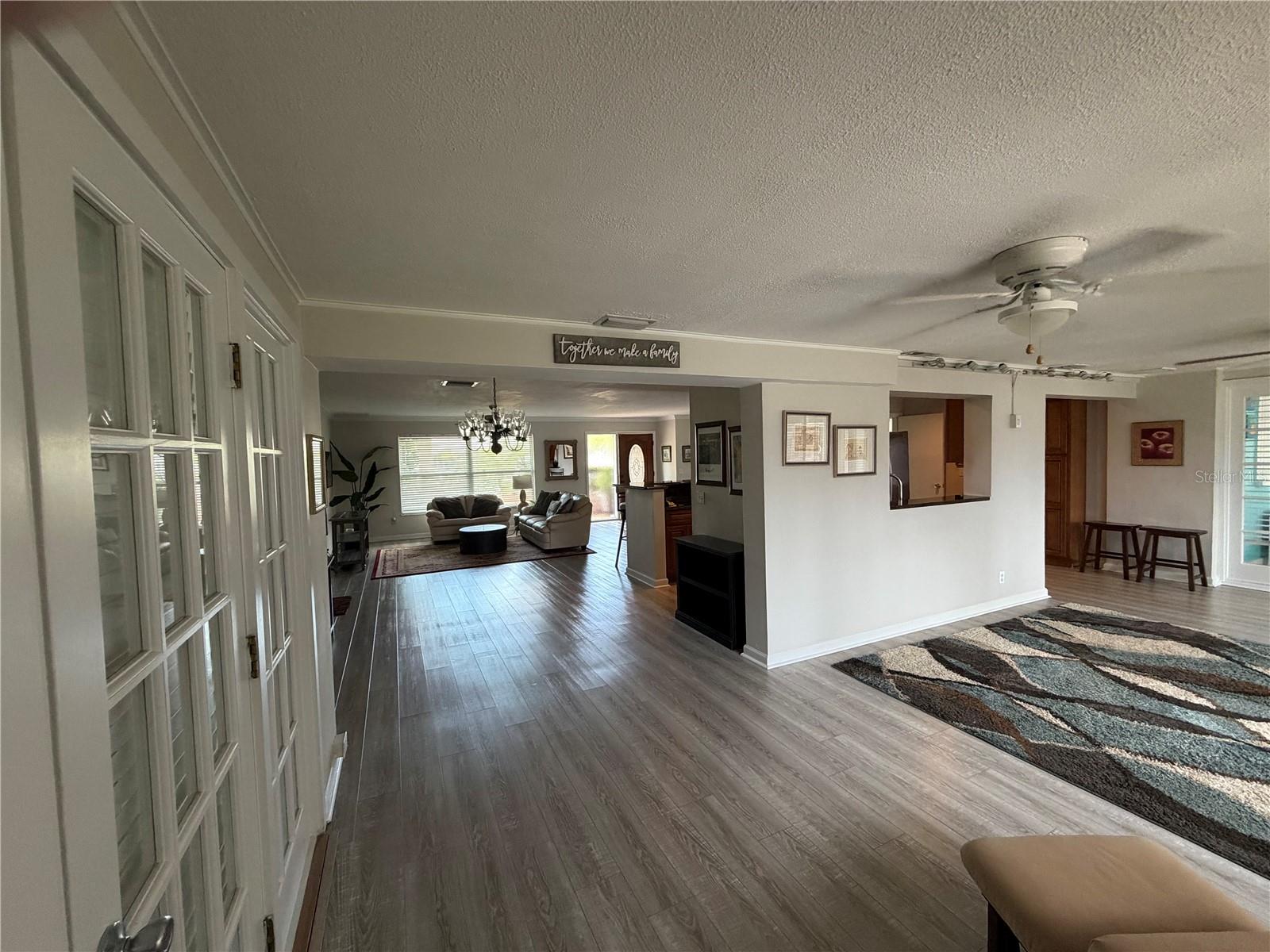 546 GERSHWIN DR, LARGO, FL, 33771