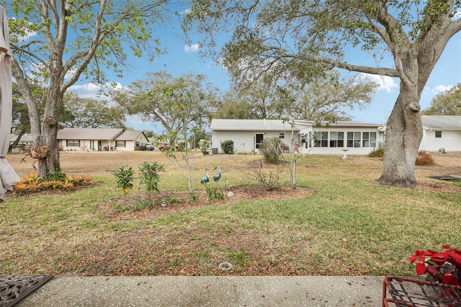 1625 NEW ABBEY AVE, LEESBURG, FL, 34788