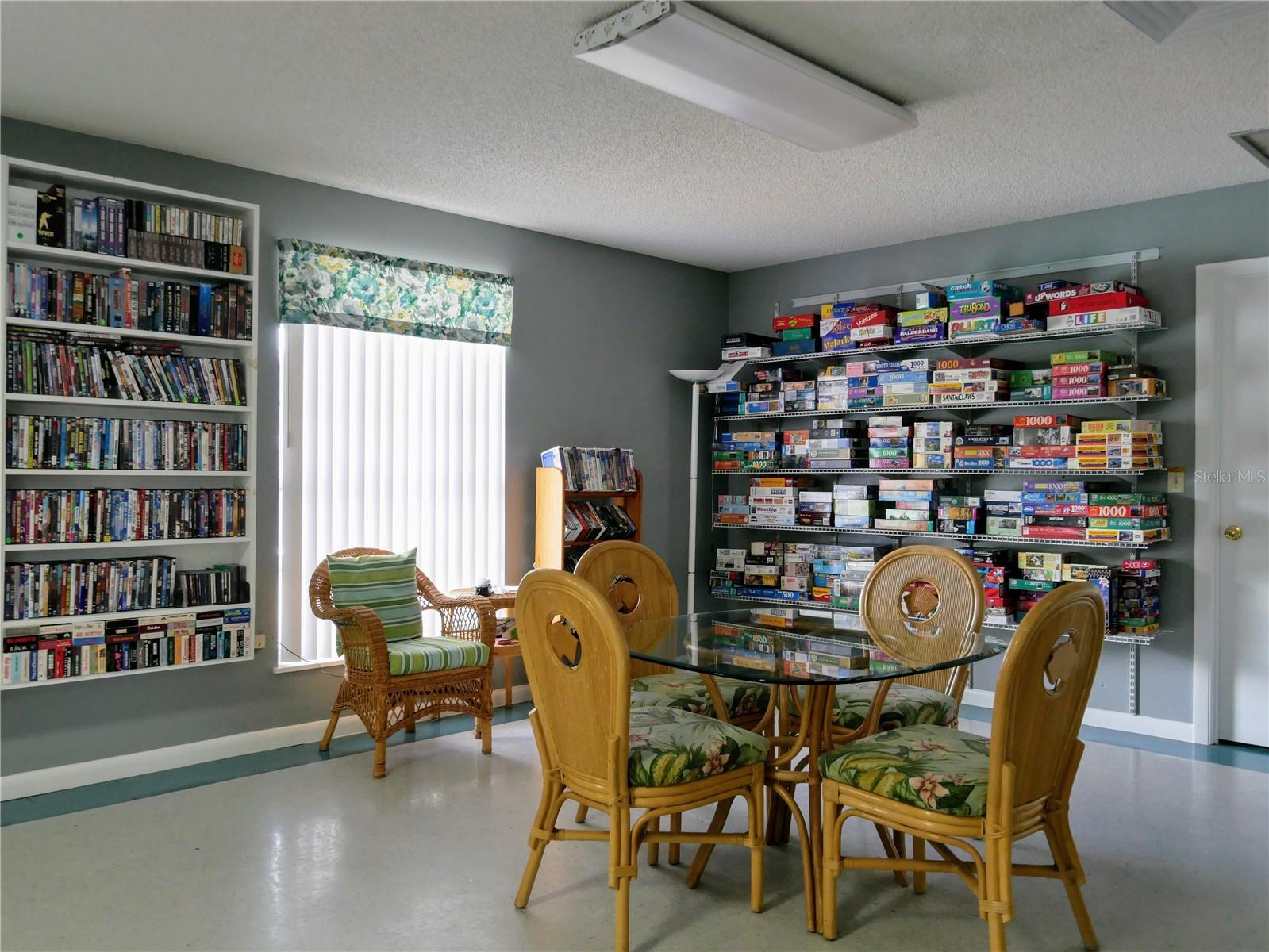 1625 NEW ABBEY AVE, LEESBURG, FL, 34788