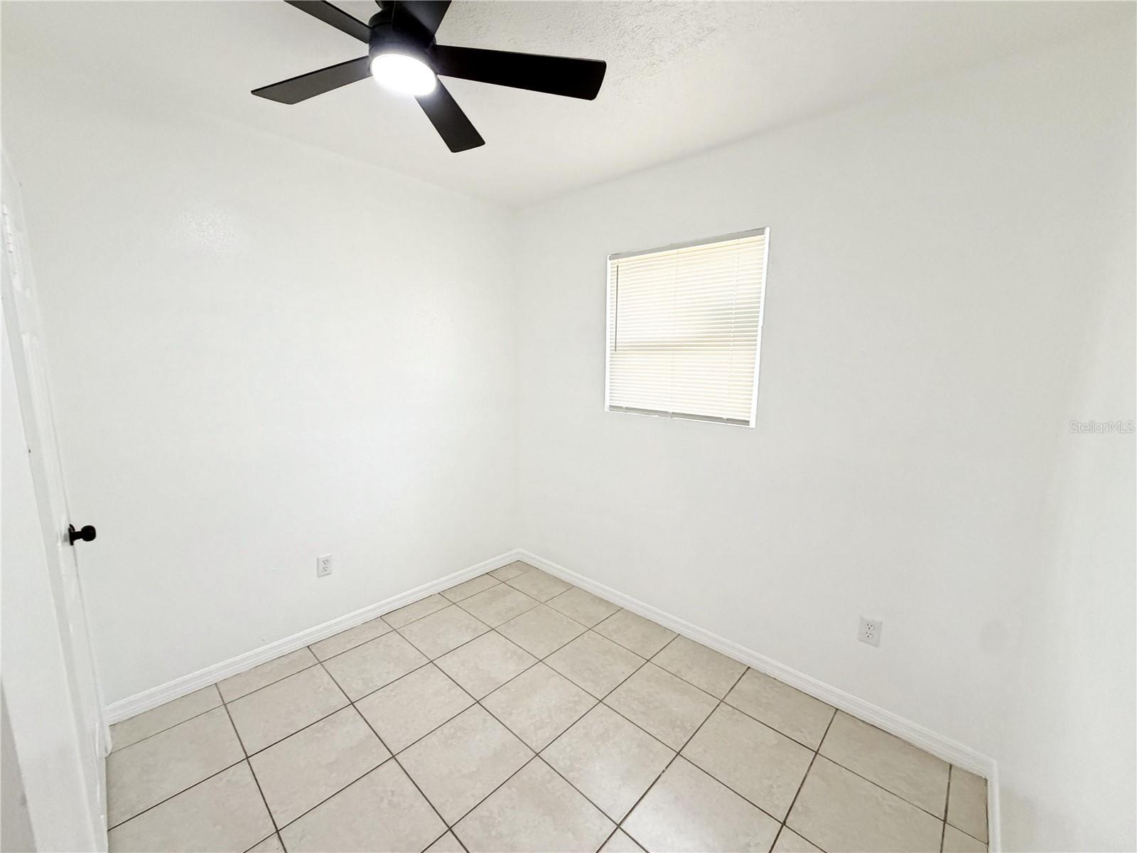 3916 E GENESEE ST, TAMPA, FL, 33610