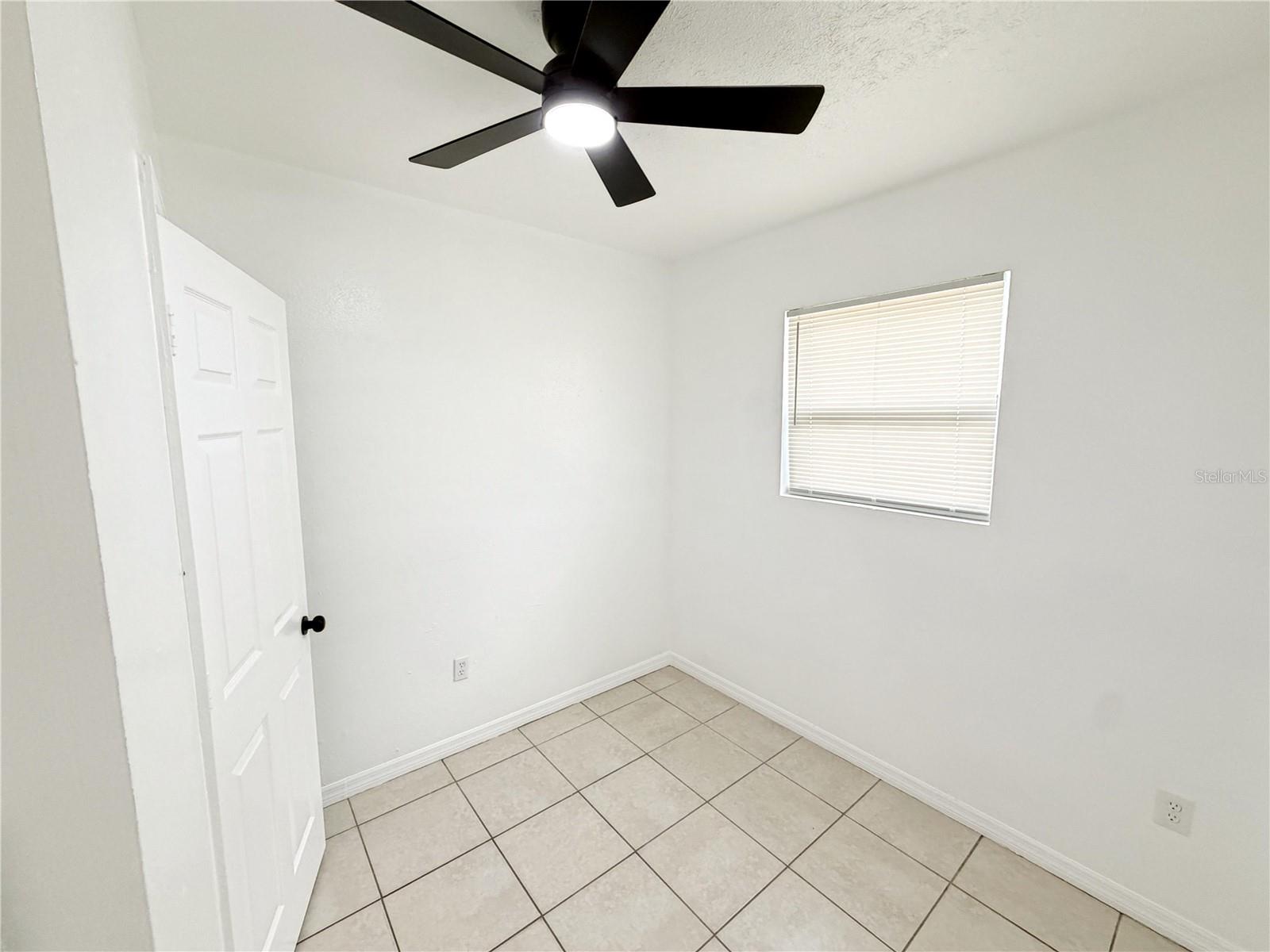 3916 E GENESEE ST, TAMPA, FL, 33610