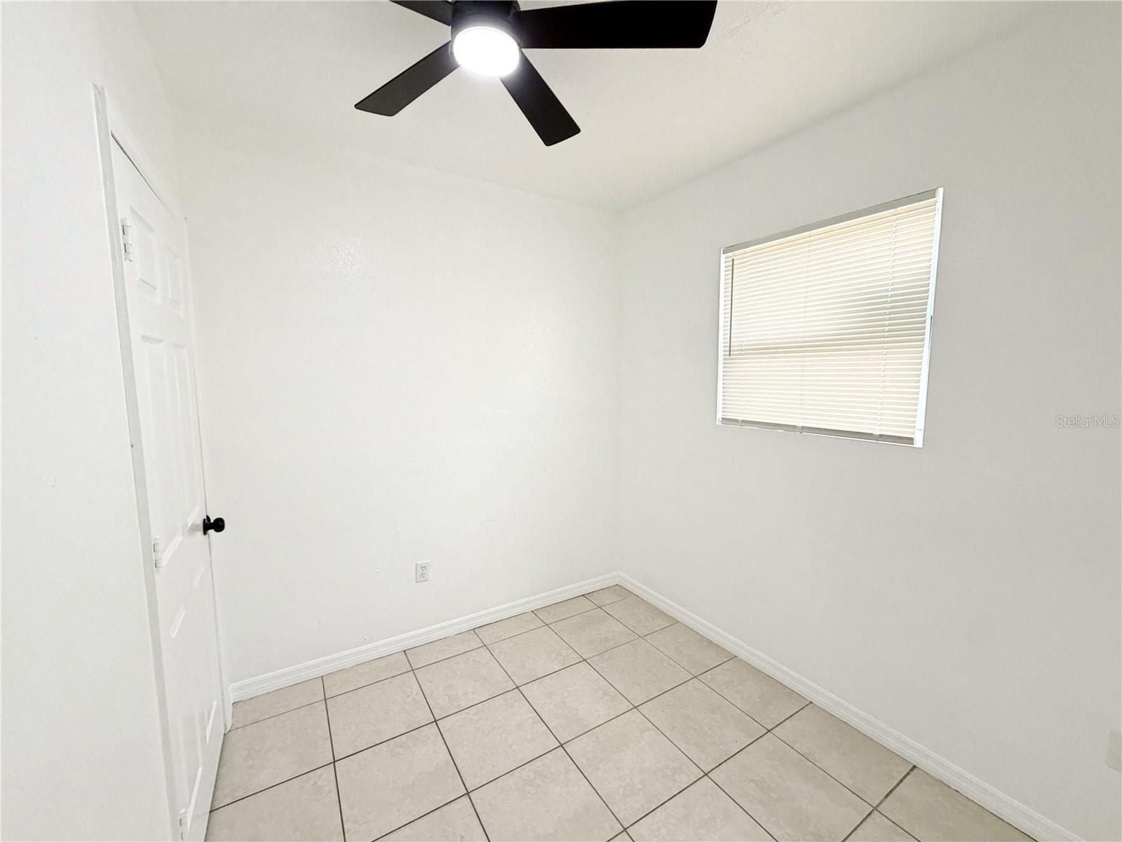 3916 E GENESEE ST, TAMPA, FL, 33610