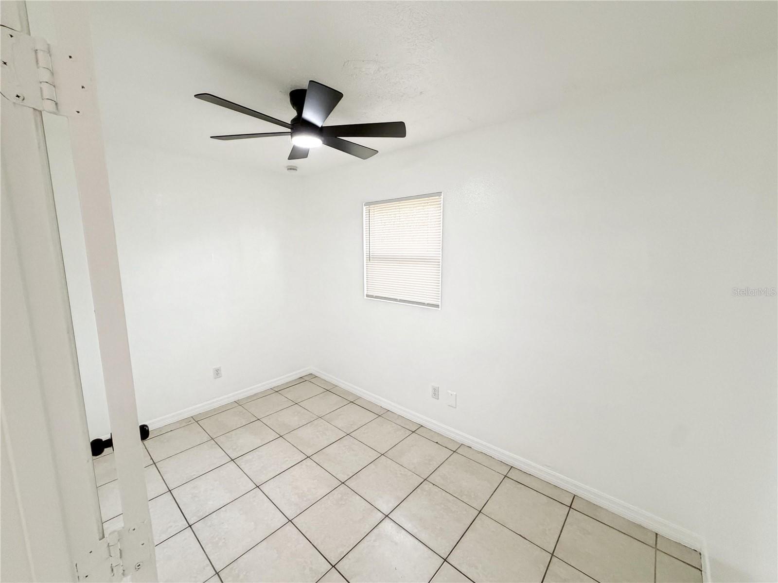 3916 E GENESEE ST, TAMPA, FL, 33610