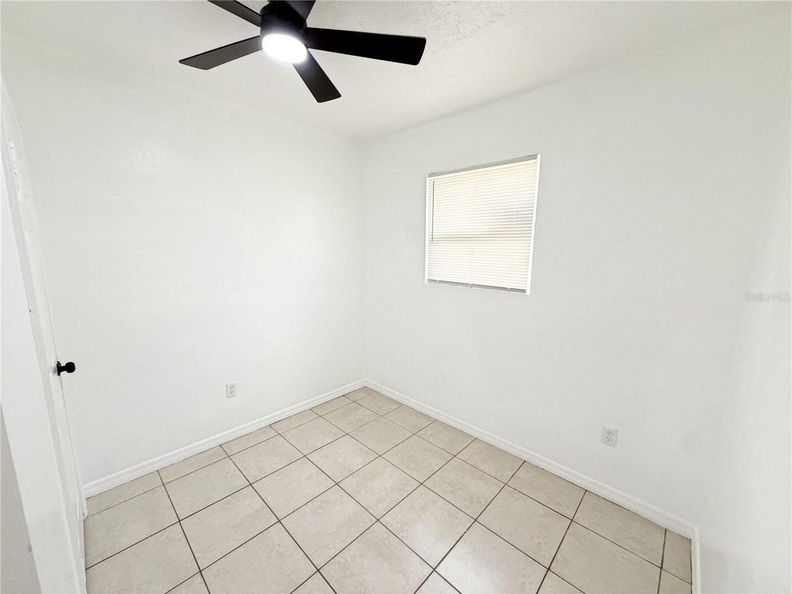 3916 E GENESEE ST, TAMPA, FL, 33610