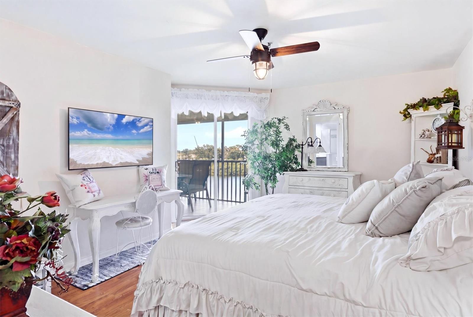 1401 S MCCALL RD #303A, ENGLEWOOD, FL, 34223