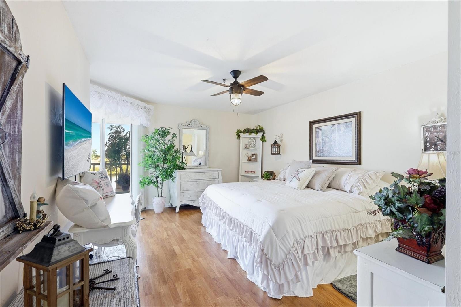 1401 S MCCALL RD #303A, ENGLEWOOD, FL, 34223