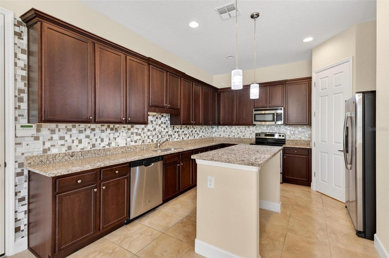 2101 PAINTER LN, KISSIMMEE, FL, 34741