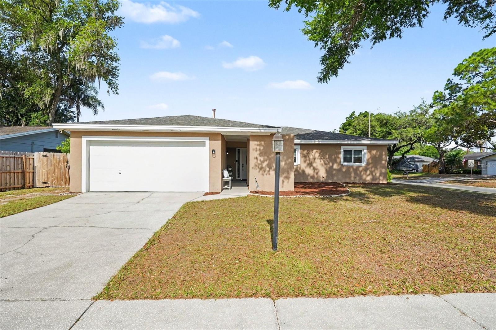 2209 SHERBROOK DR, VALRICO, FL, 33594