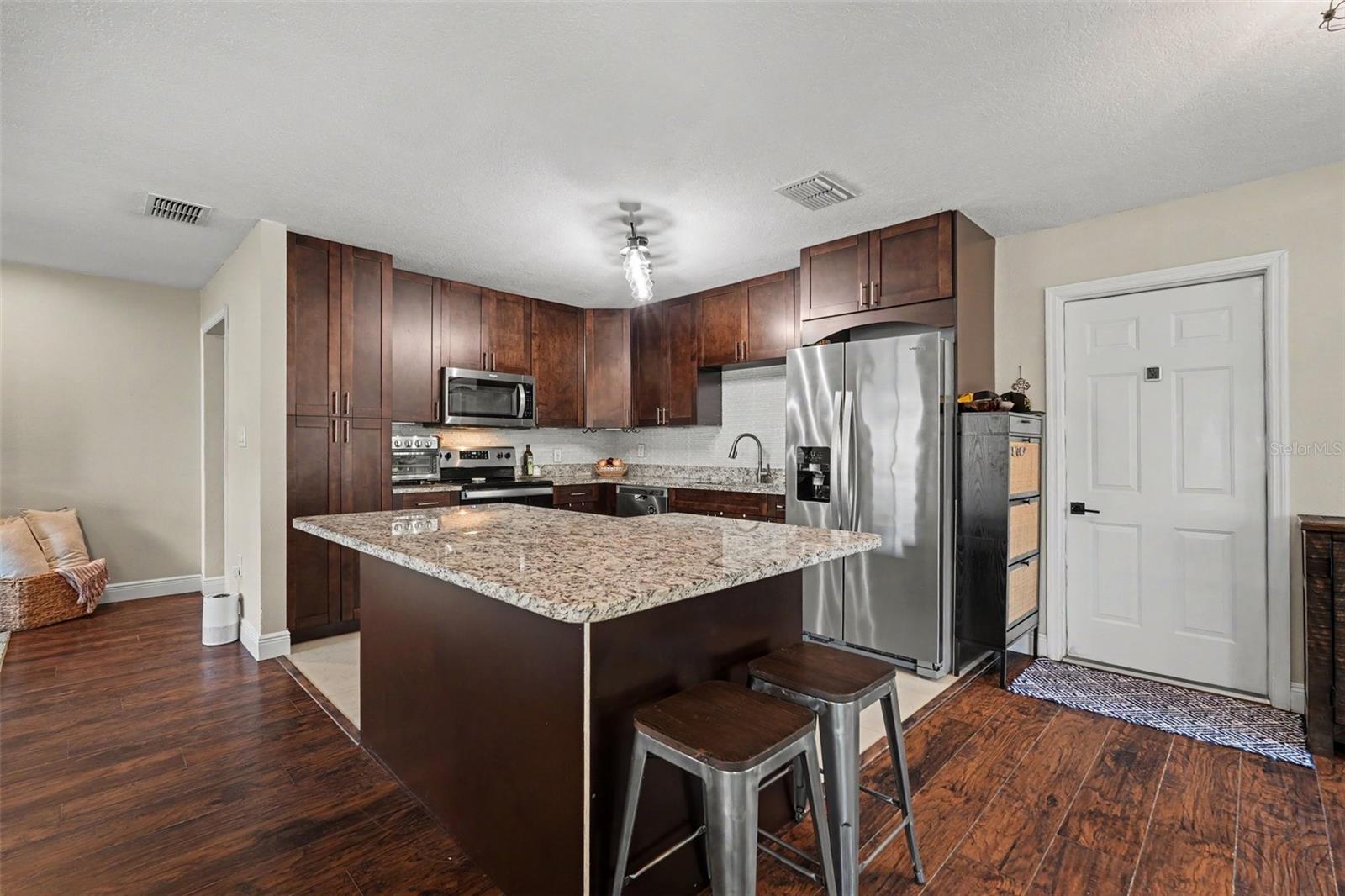 2209 SHERBROOK DR, VALRICO, FL, 33594