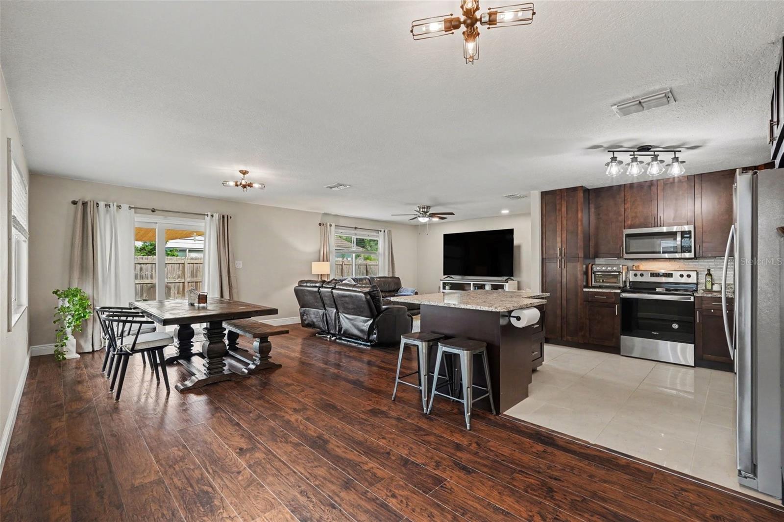 2209 SHERBROOK DR, VALRICO, FL, 33594