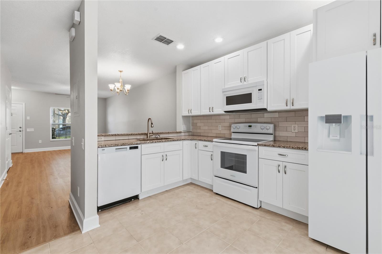 8671 HUNTERS KEY CIR #8671, TAMPA, FL, 33647