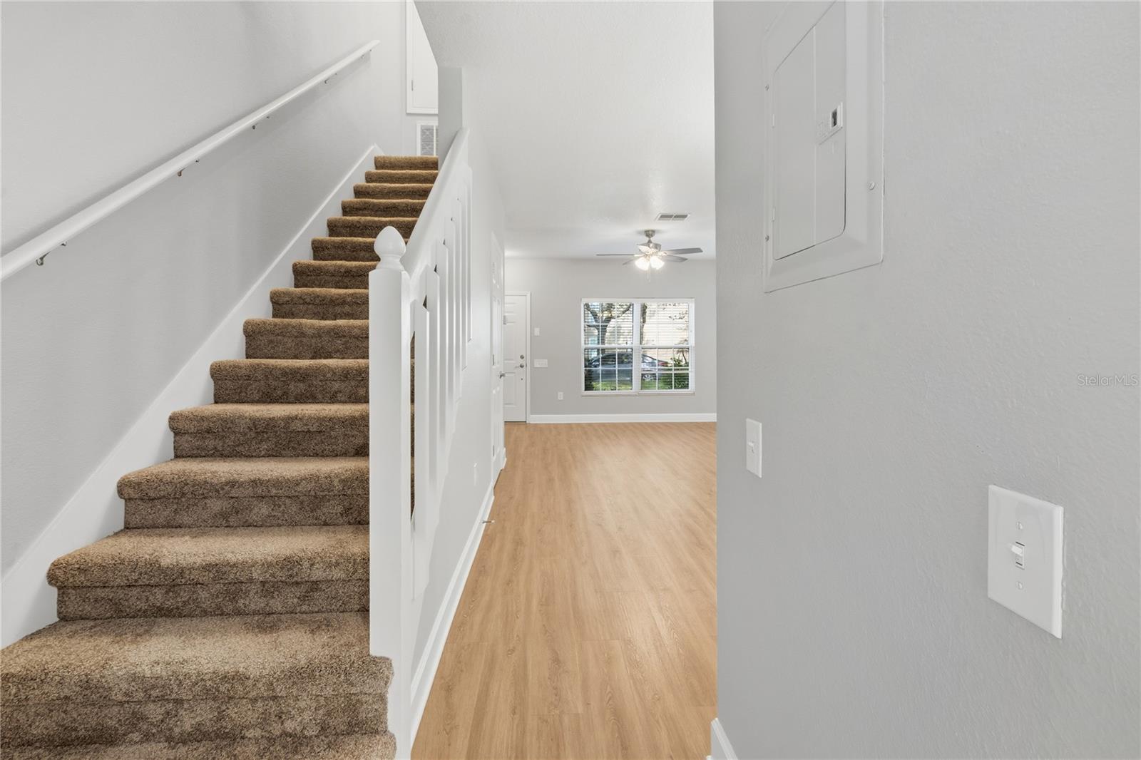 8671 HUNTERS KEY CIR #8671, TAMPA, FL, 33647