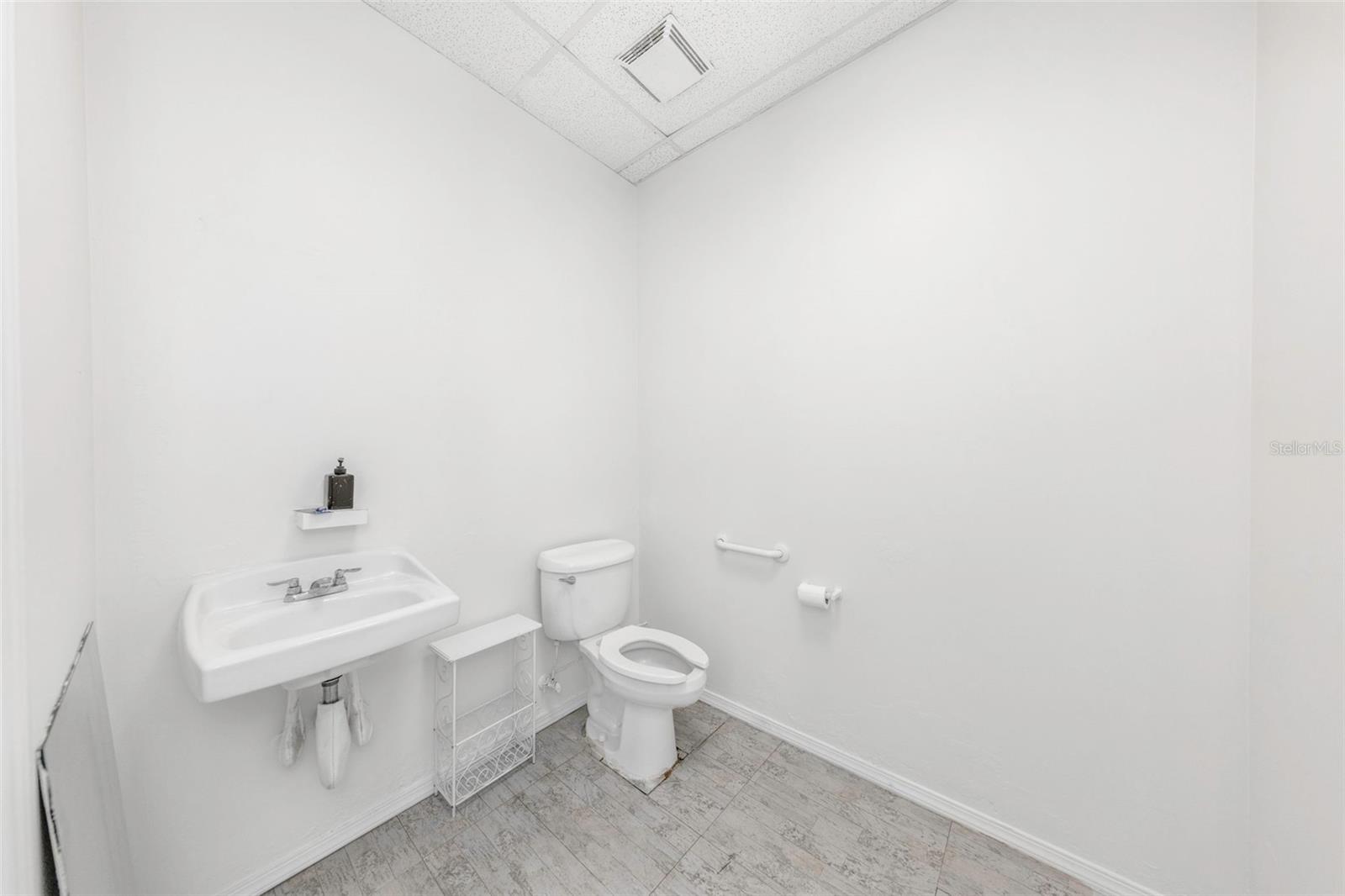 14517 BRUCE B DOWNS BLVD #301, TAMPA, FL, 33613