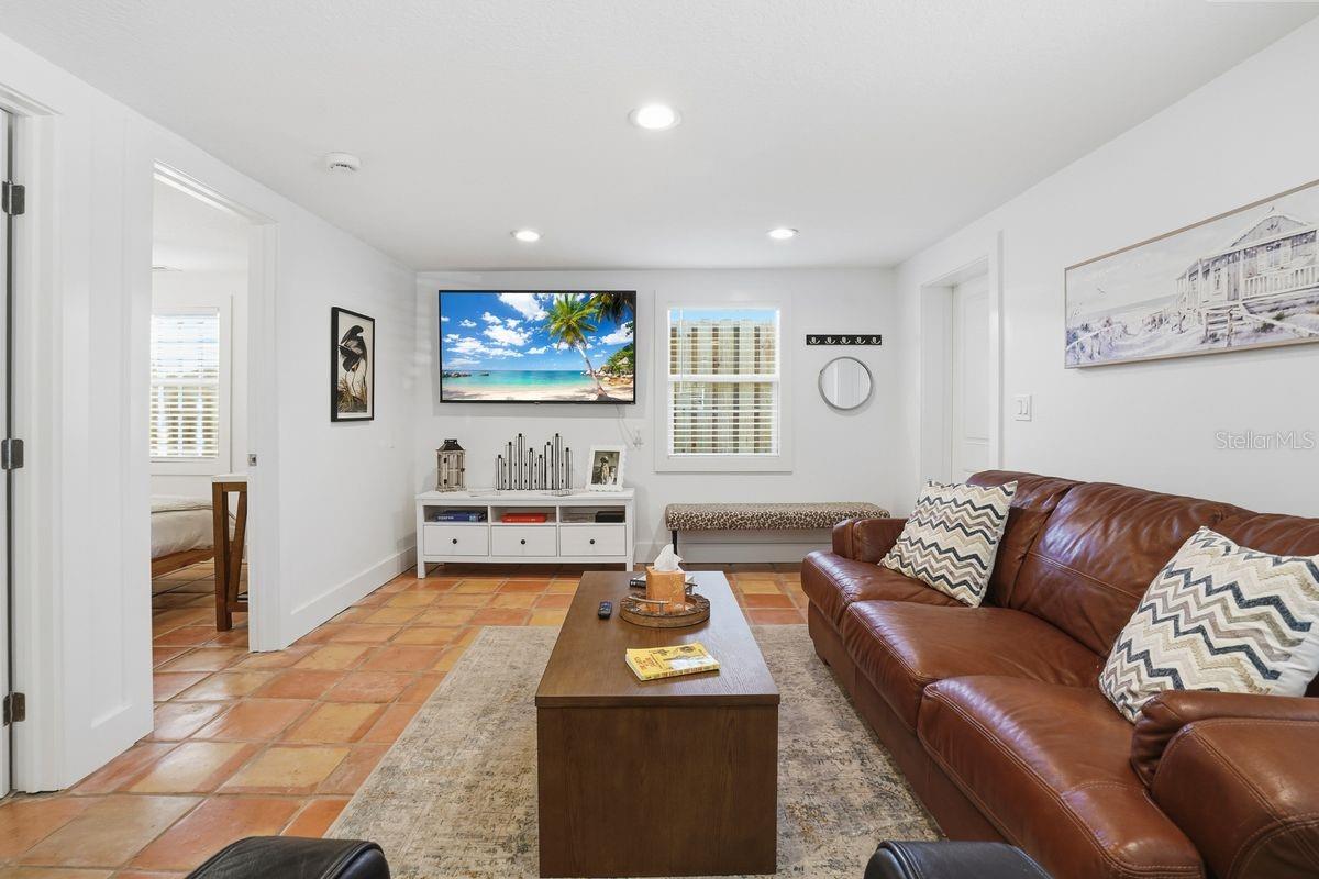 27 MICHIANA DR, TERRA CEIA, FL, 34250