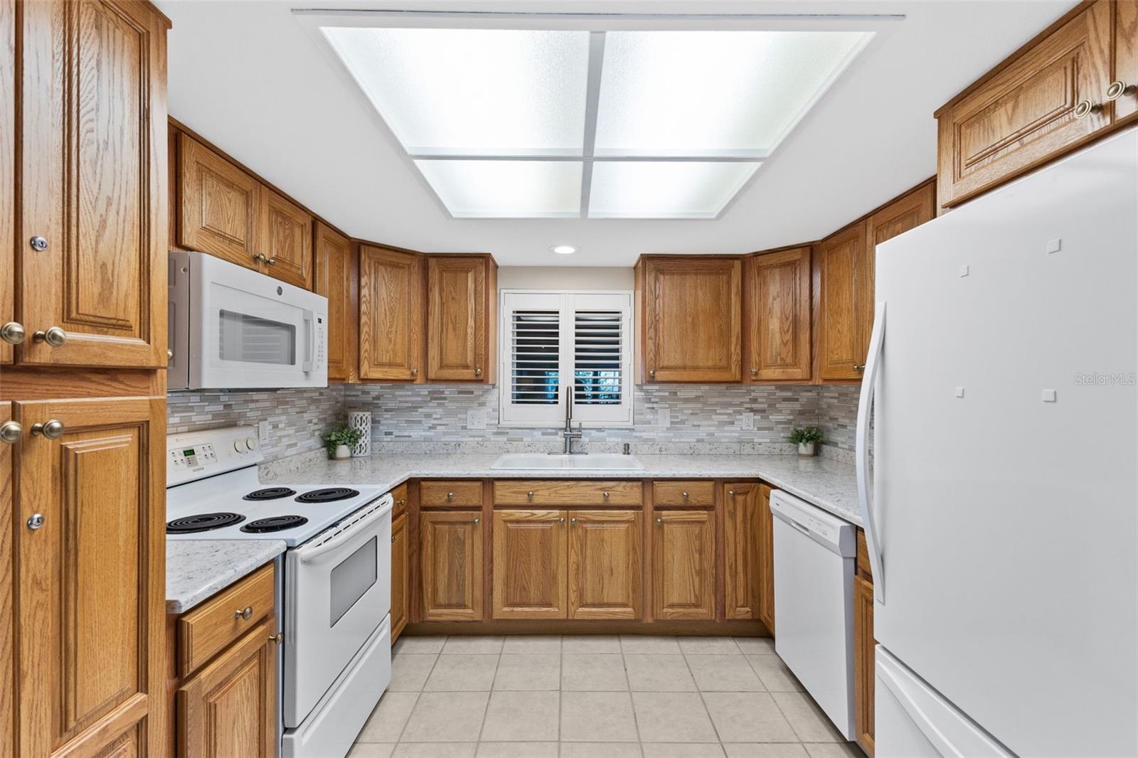 900 GULF BLVD #104, INDIAN ROCKS BEACH, FL, 33785
