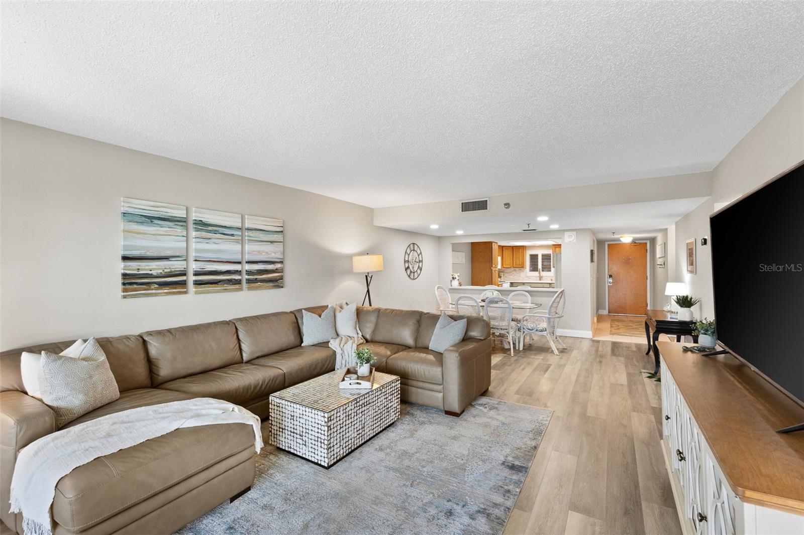 900 GULF BLVD #104, INDIAN ROCKS BEACH, FL, 33785