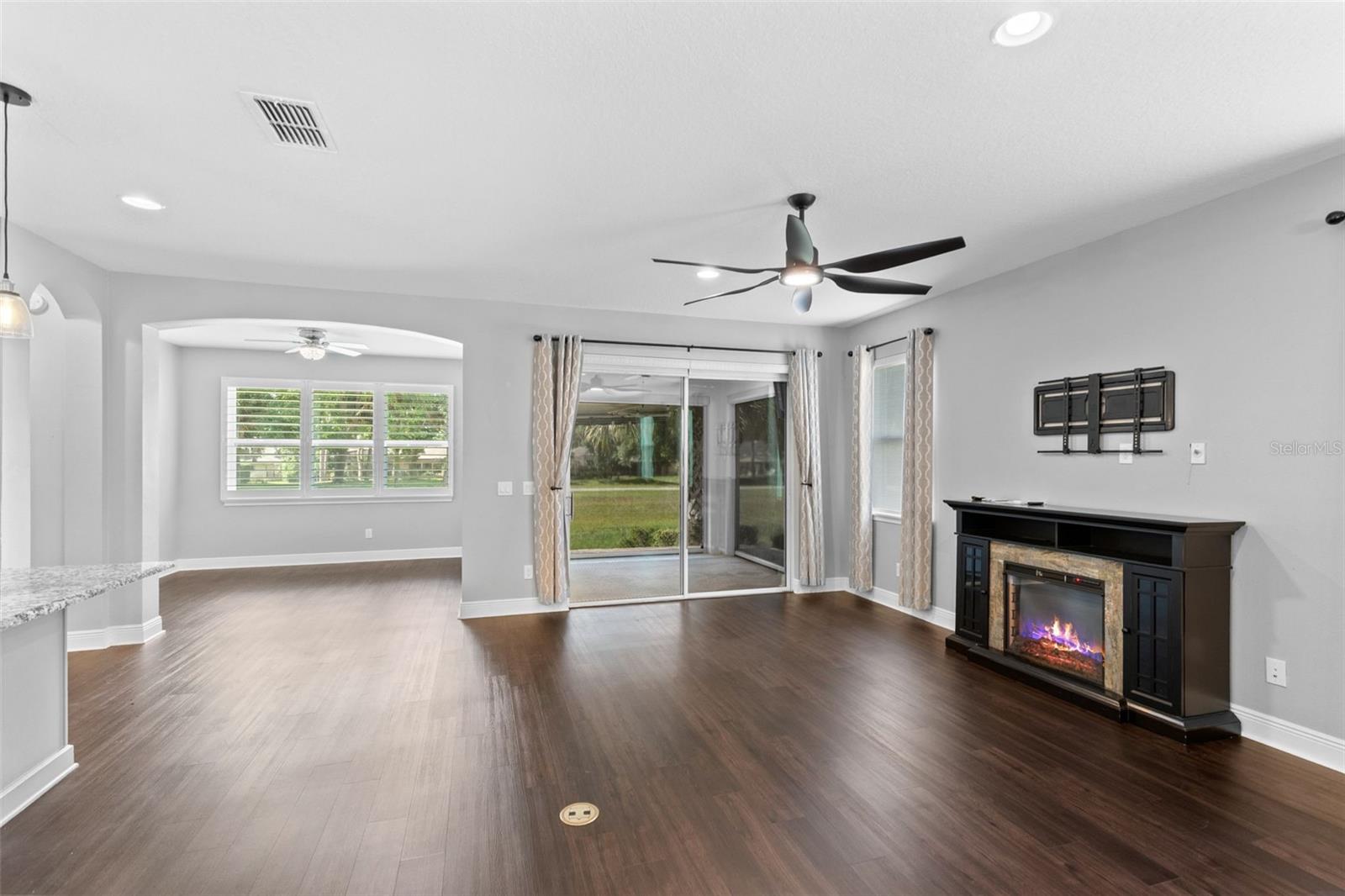 2718 SARZANA LN, APOPKA, FL, 32712