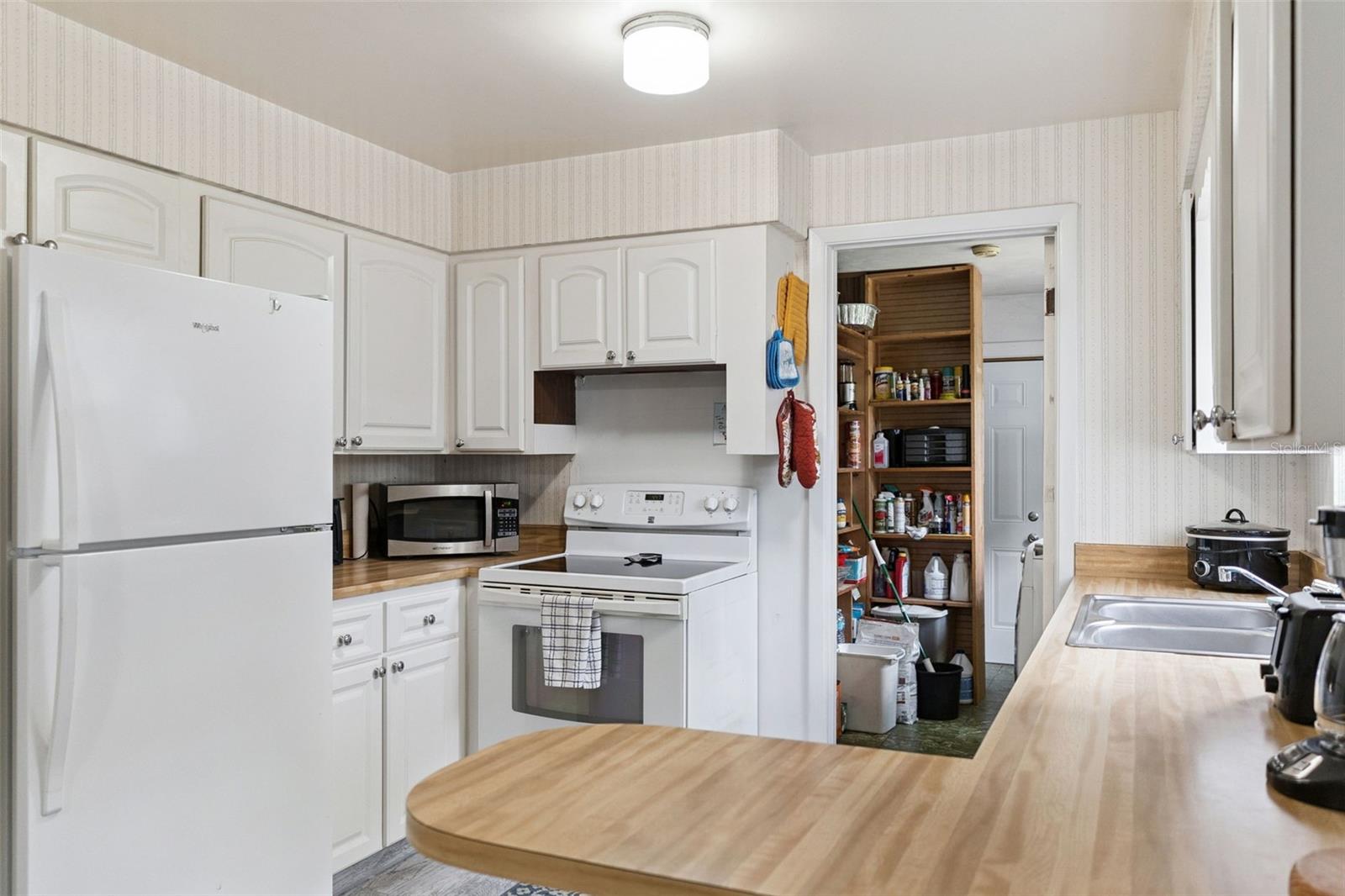 1152 PINEVIEW DR, DAYTONA BEACH, FL, 32117
