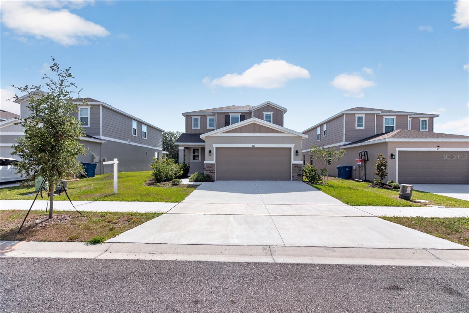 821 BLUE CREEK DR, HAINES CITY, FL, 33844