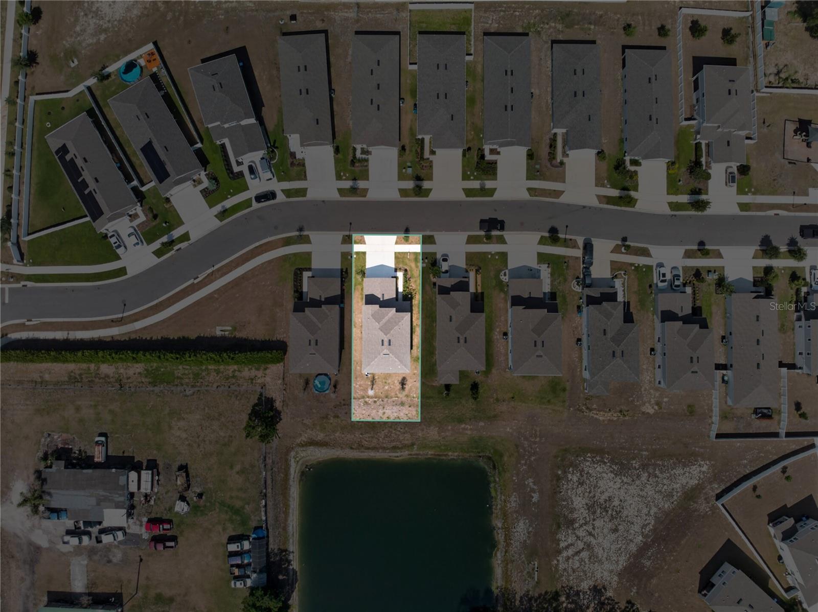 821 BLUE CREEK DR, HAINES CITY, FL, 33844
