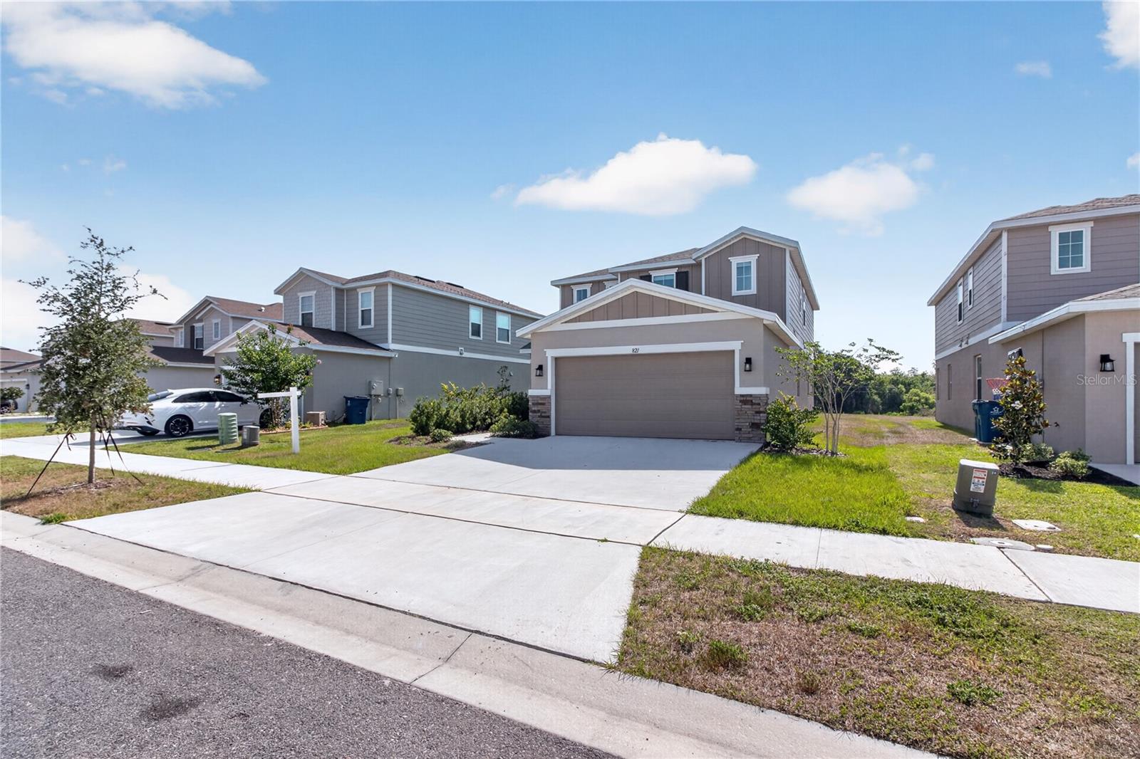 821 BLUE CREEK DR, HAINES CITY, FL, 33844