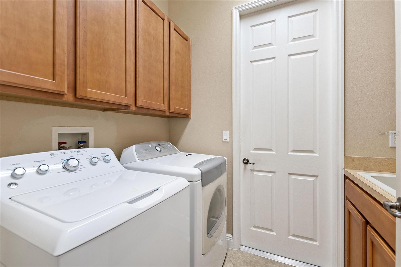 807 BELLA VIANA RD, KISSIMMEE, FL, 34759