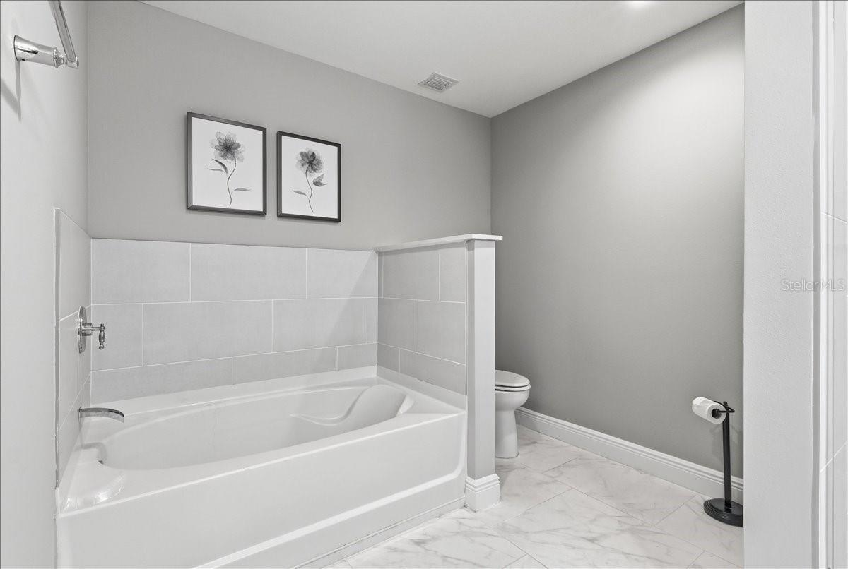 16300 COUNTY ROAD 455 #404, MONTVERDE, FL, 34756