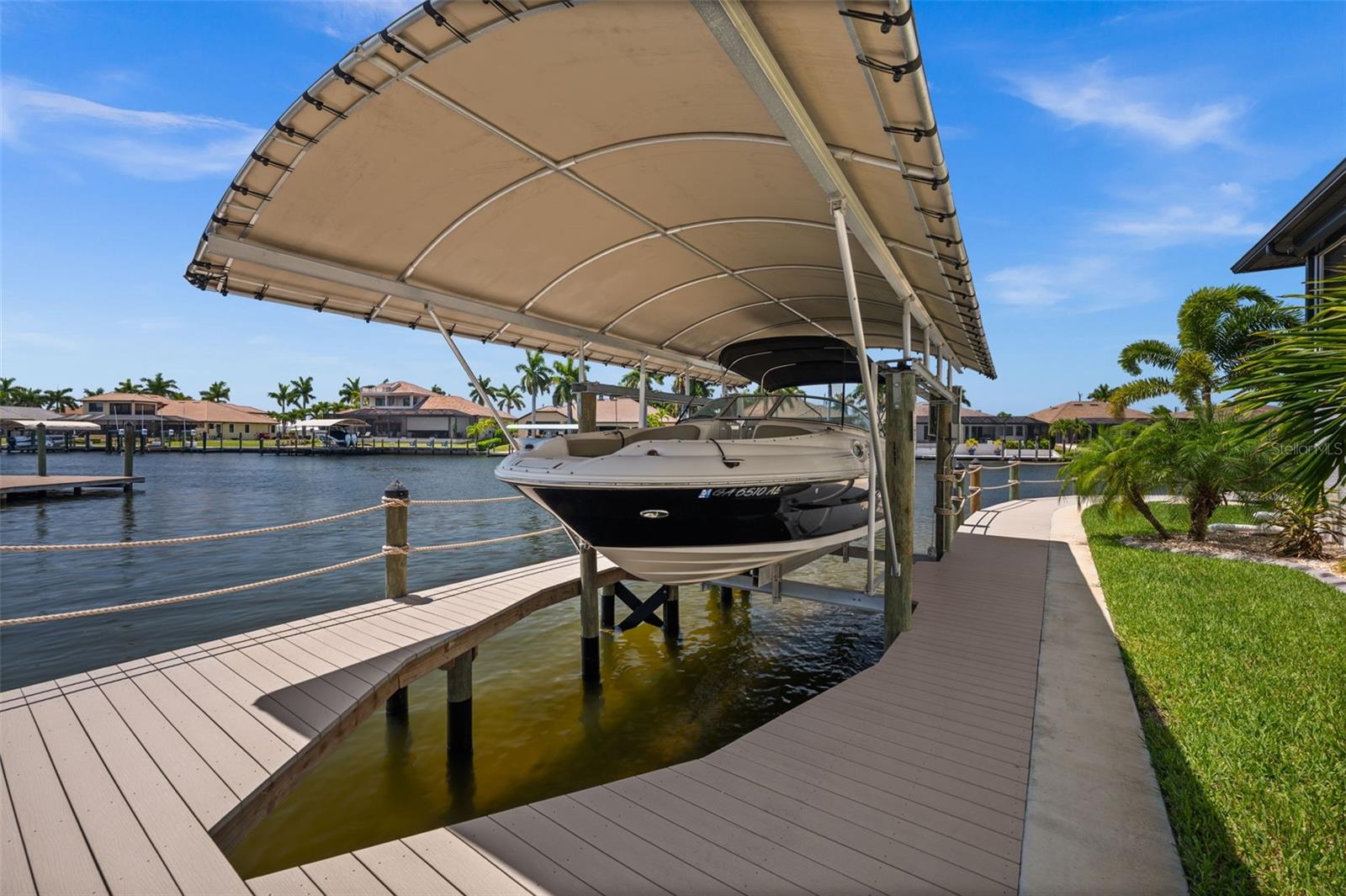 5201 SKYLARK CT, CAPE CORAL, FL, 33904