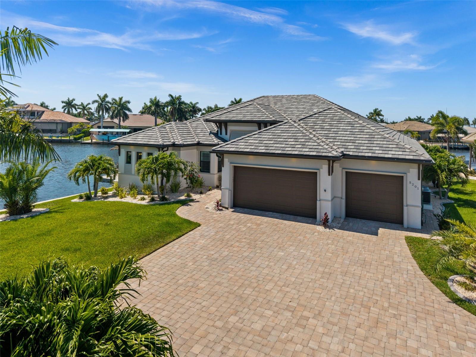 5201 SKYLARK CT, CAPE CORAL, FL, 33904