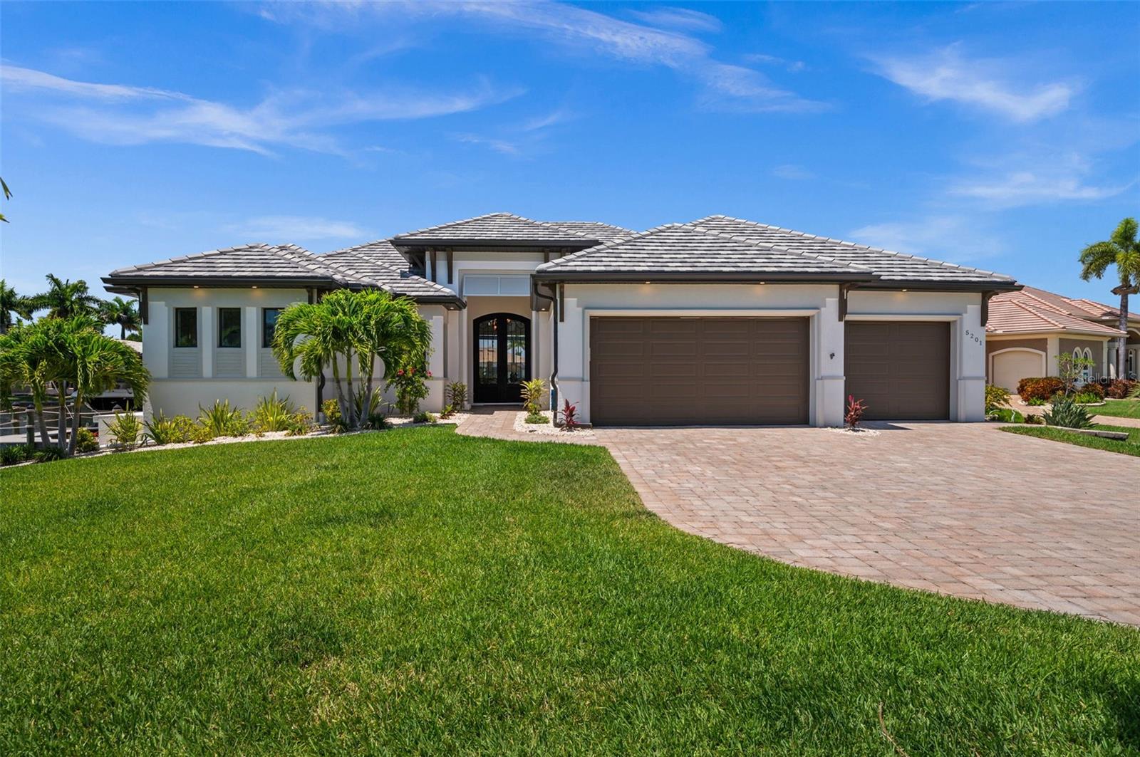 5201 SKYLARK CT, CAPE CORAL, FL, 33904