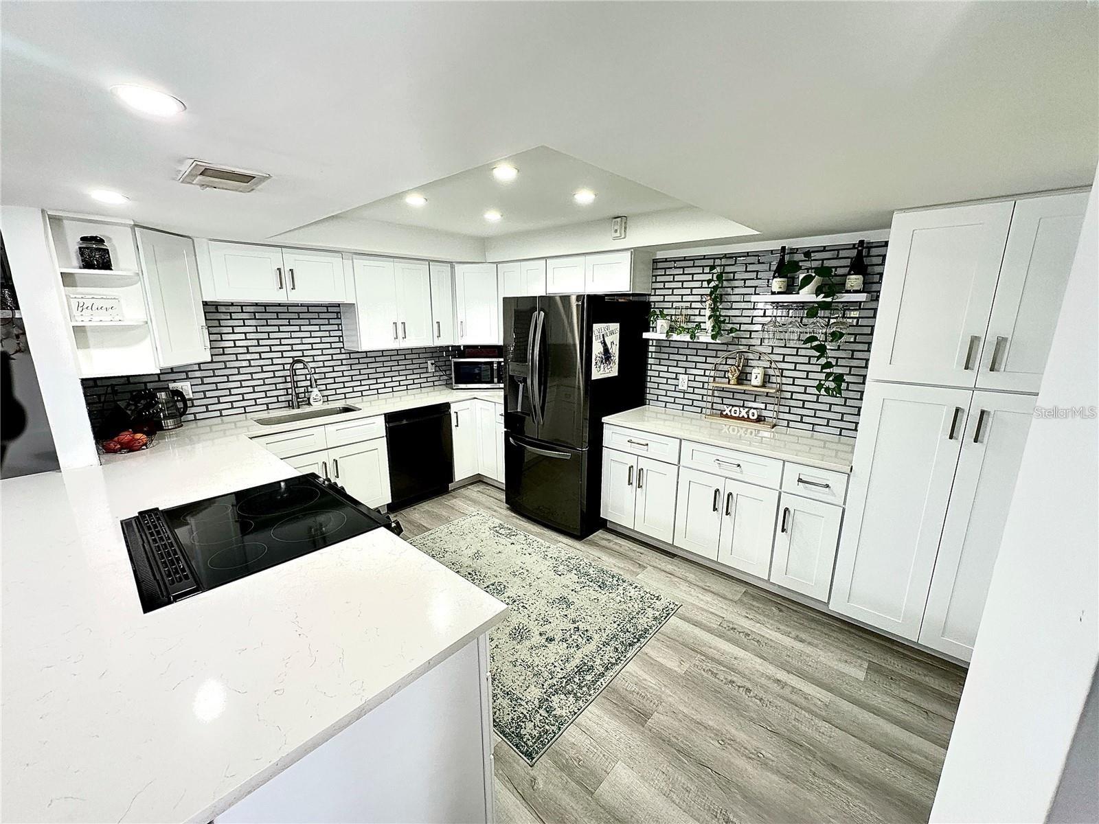 4908 38TH WAY S #401, ST PETERSBURG, FL, 33711