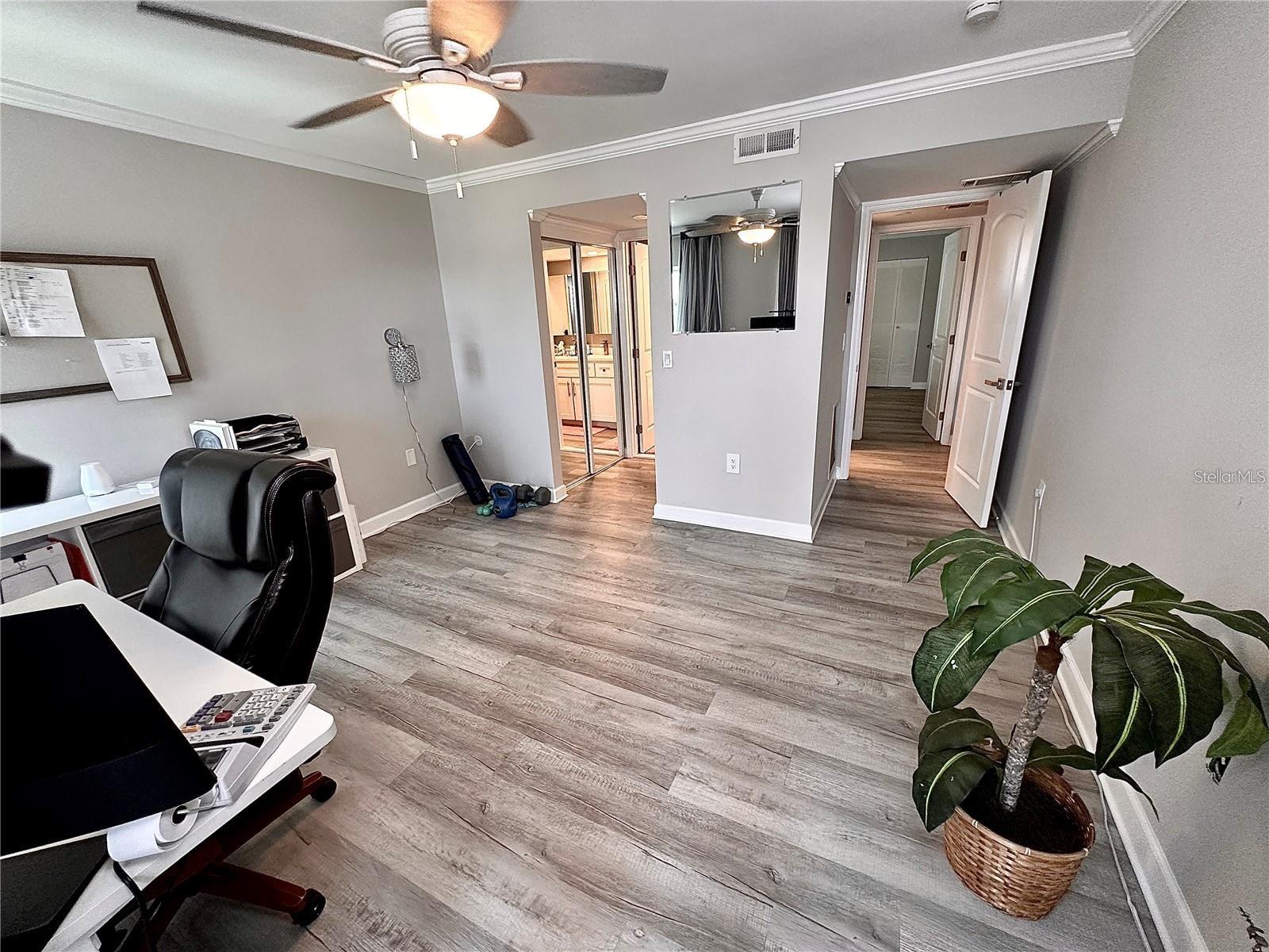 4908 38TH WAY S #401, ST PETERSBURG, FL, 33711