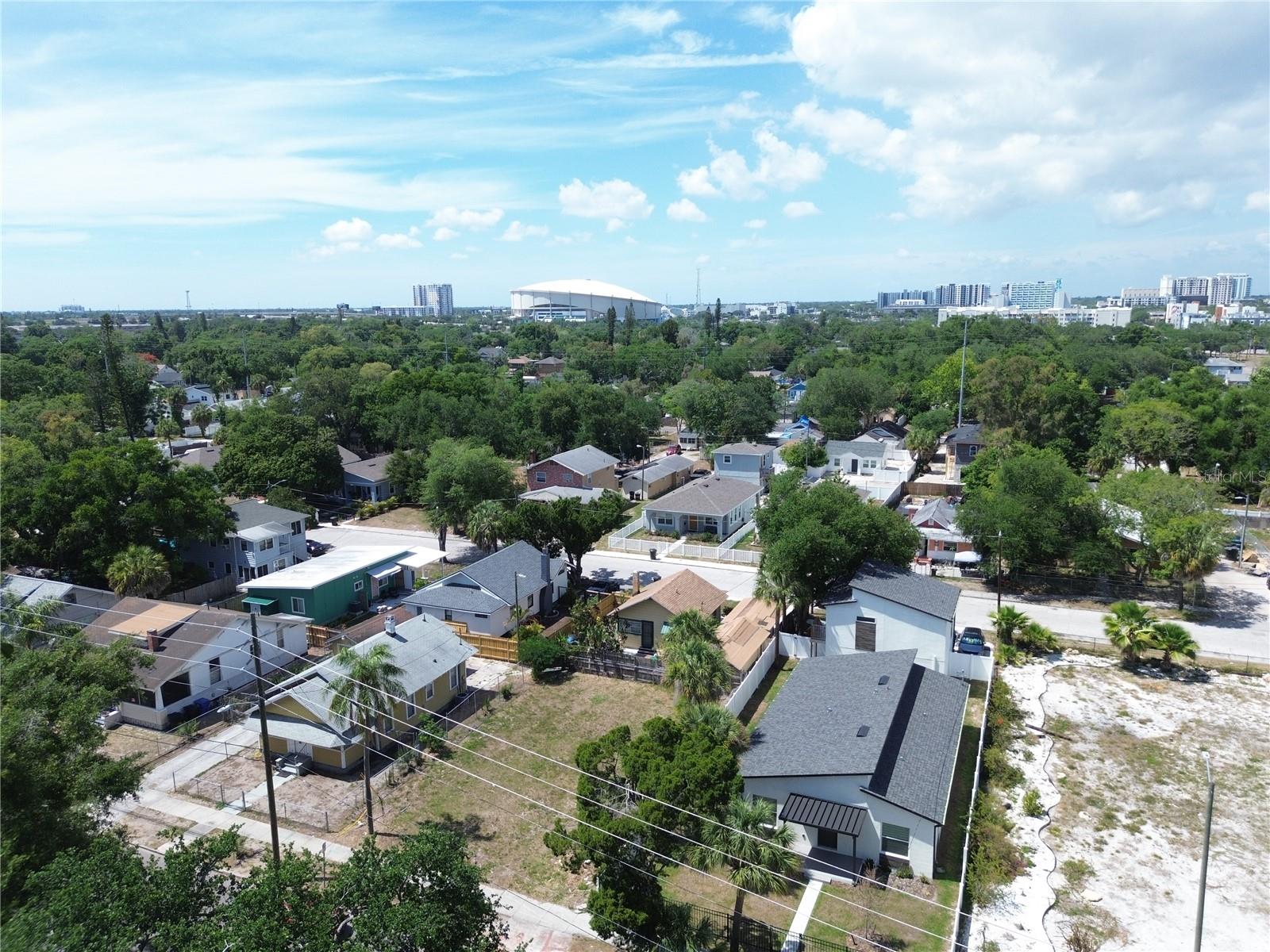 935 13TH AVE S, ST PETERSBURG, FL, 33705