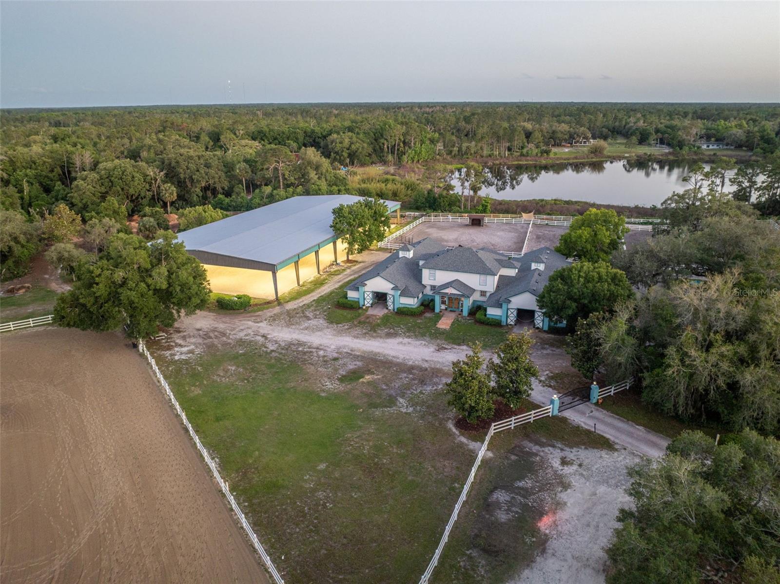 3287 N COUNTY ROAD 426, GENEVA, FL, 32732